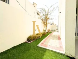 3 Bedroom Townhouse for Sale in Albizia, DAMAC Hills 2 (Akoya by DAMAC) - Albizia | Luxven Real Estate