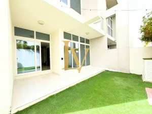 3 Bedroom Townhouse for Sale in Albizia, DAMAC Hills 2 (Akoya by DAMAC) - Albizia | Luxven Real Estate