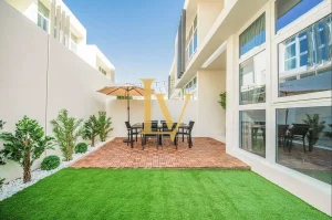 3 Bedroom Townhouse for Sale in Centaury, DAMAC Hills 2 (Akoya by DAMAC) - Centaury | Luxven Real Estate