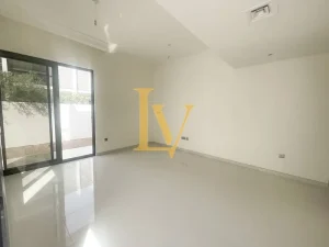 3 Bedroom Townhouse for Sale in Coursetia, DAMAC Hills 2 (Akoya by DAMAC) - Coursetia | Luxven Real Estate