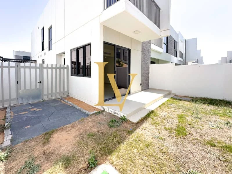 3 Bedroom Townhouse for Sale in Janusia, DAMAC Hills 2 (Akoya by DAMAC)