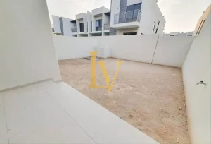 3 Bedroom Townhouse for Sale in Primrose, DAMAC Hills 2 (Akoya by DAMAC) - Primrose | Luxven Real Estate