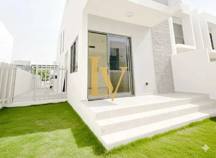 3 Bedroom Townhouse for Sale in Primrose, DAMAC Hills 2 (Akoya by DAMAC)