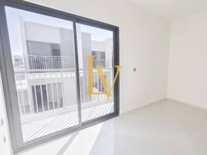 3 Bedroom Townhouse for Rent in Zinnia, DAMAC Hills 2 (Akoya by DAMAC), Dubai - Zinnia | Luxven Real Estate