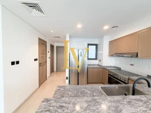 5 Bedroom Townhouse for Rent in Santorini, DAMAC Lagoons - Santorini | Luxven Real Estate