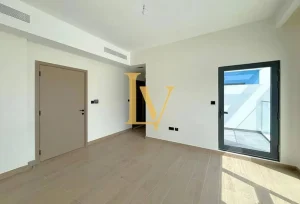 5 Bedroom Townhouse for Sale in Santorini, DAMAC Lagoons - Santorini | Luxven Real Estate