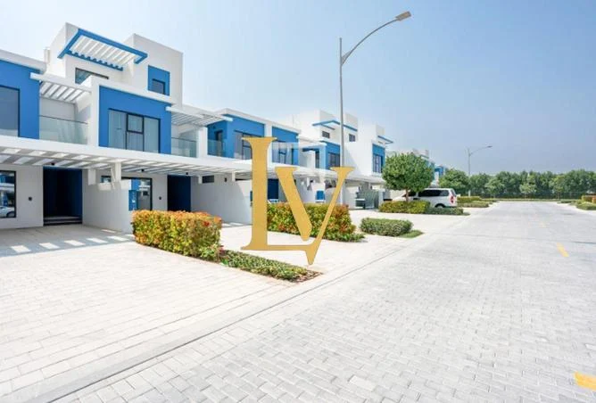 5 Bedroom Townhouse for Sale in Santorini, Damac Lagoons